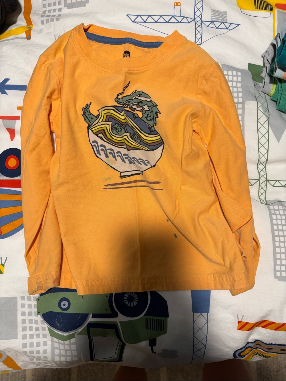 TEA Collection Long-Sleeve Graphic Top
